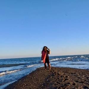 Meet your Posher, Binita